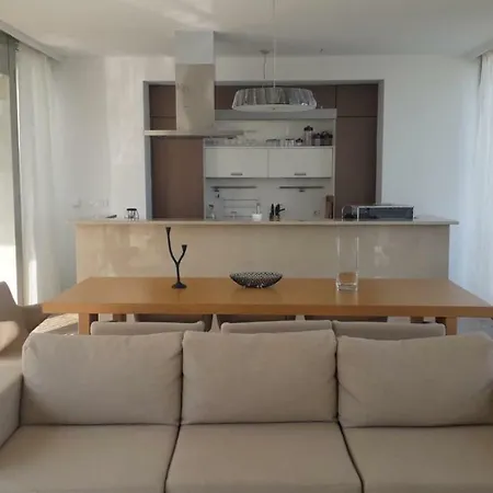Acar Hause Yalikavak